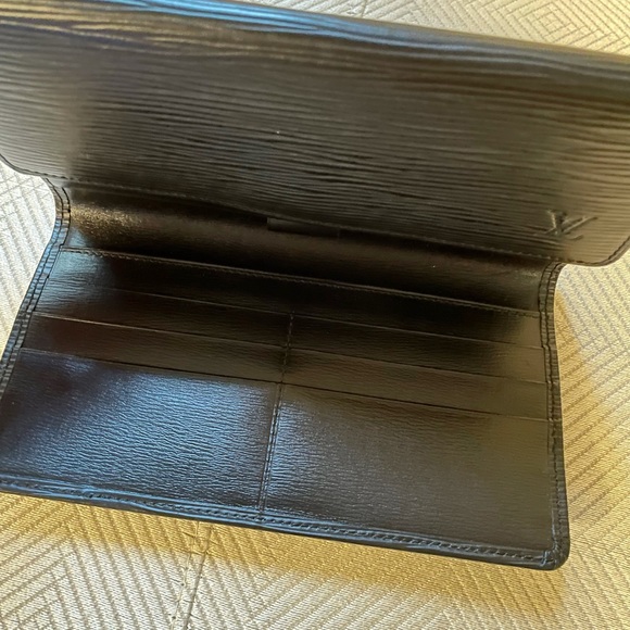 Louis Vuitton Epi Porte Leather wallet - Picture 3 of 3